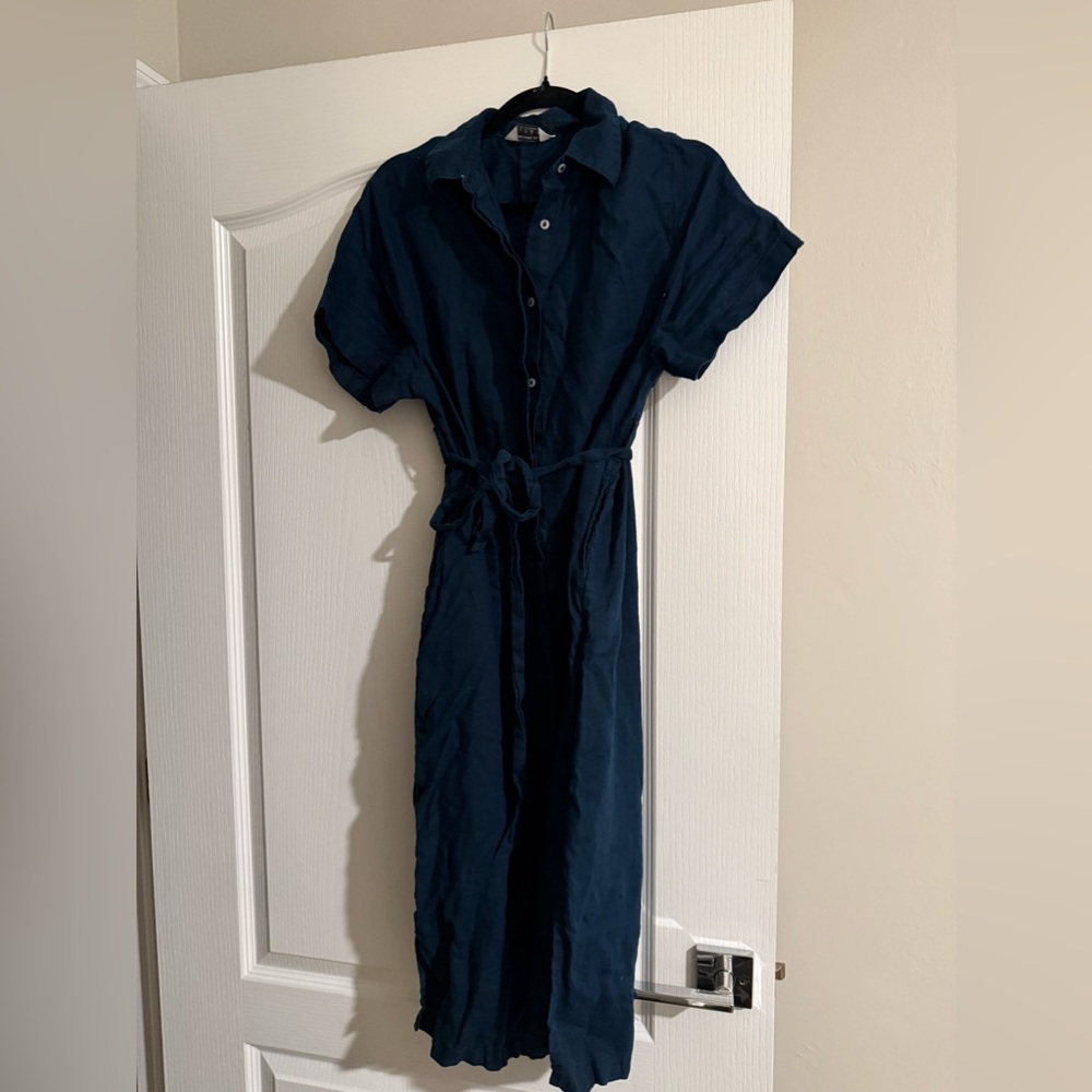 Woman’s 100% Linen Navy Collared Shirt Dress